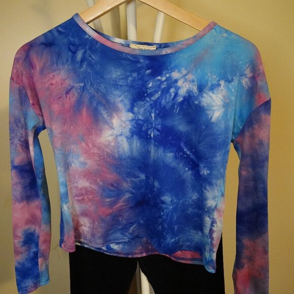 Urban Rose Tie Dye Crop Top Size Medium - Picture 5 of 5